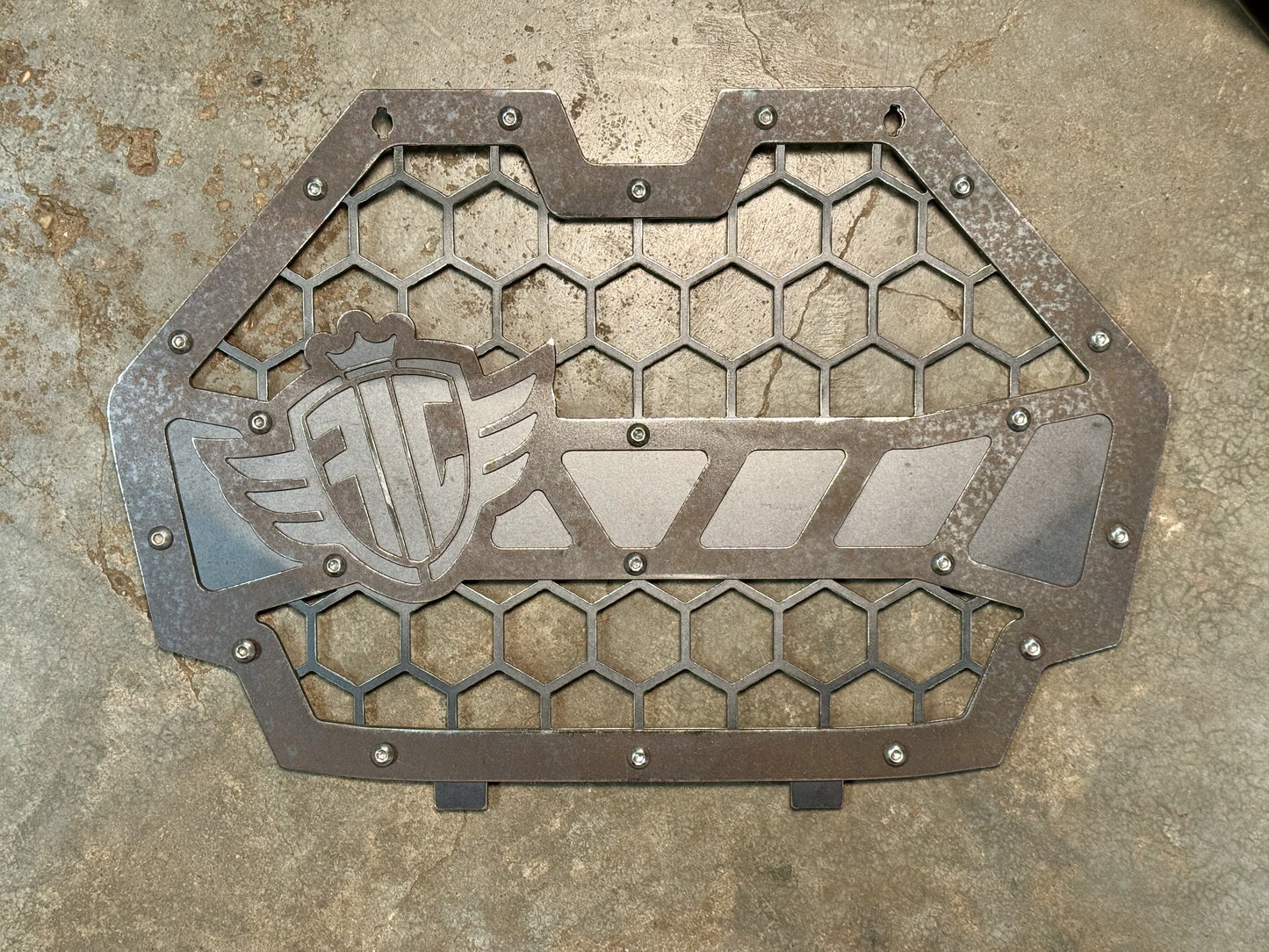Polaris Pro R/Pro S/XP Pro Grille - 2025 Year Model