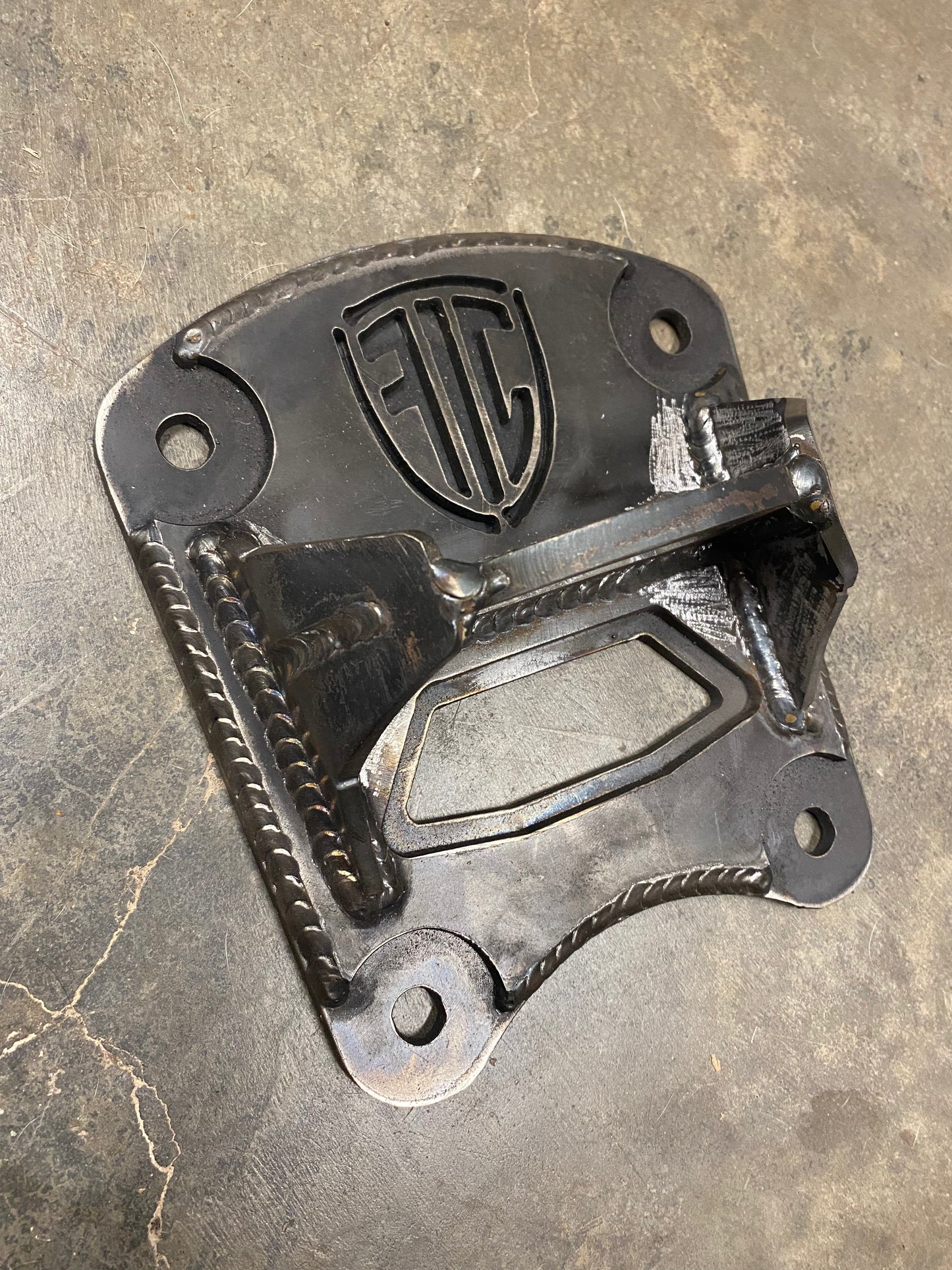 Polaris RZR 1000 Radius Rod Pull Plate